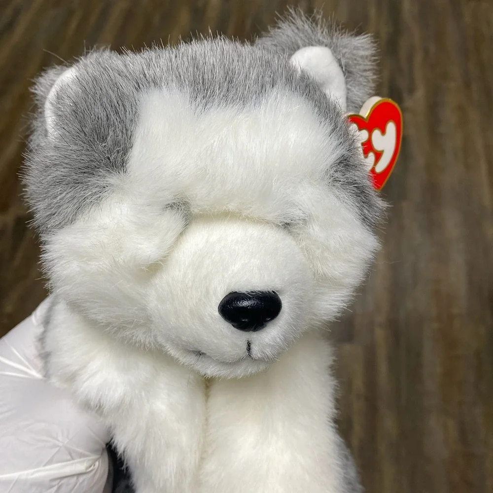Ty Classic Dakota‎ Husky Dog Plush Grey White Retired 2001 Stuffed Animal w/tags
